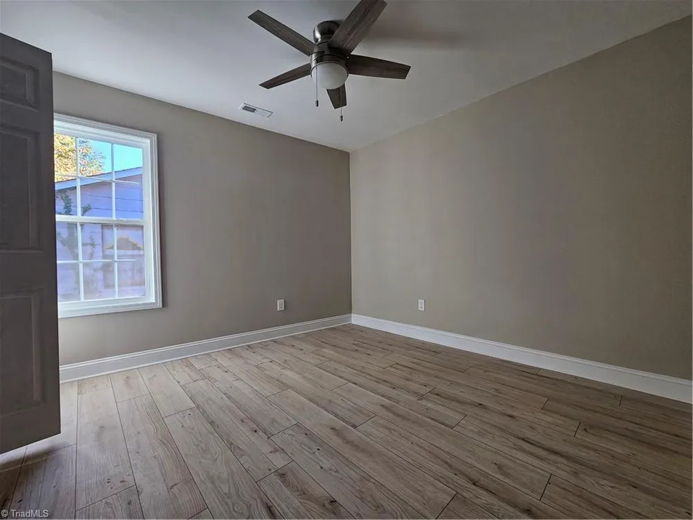 4311 Mineral Ave, Winston-Salem, NC 27105
