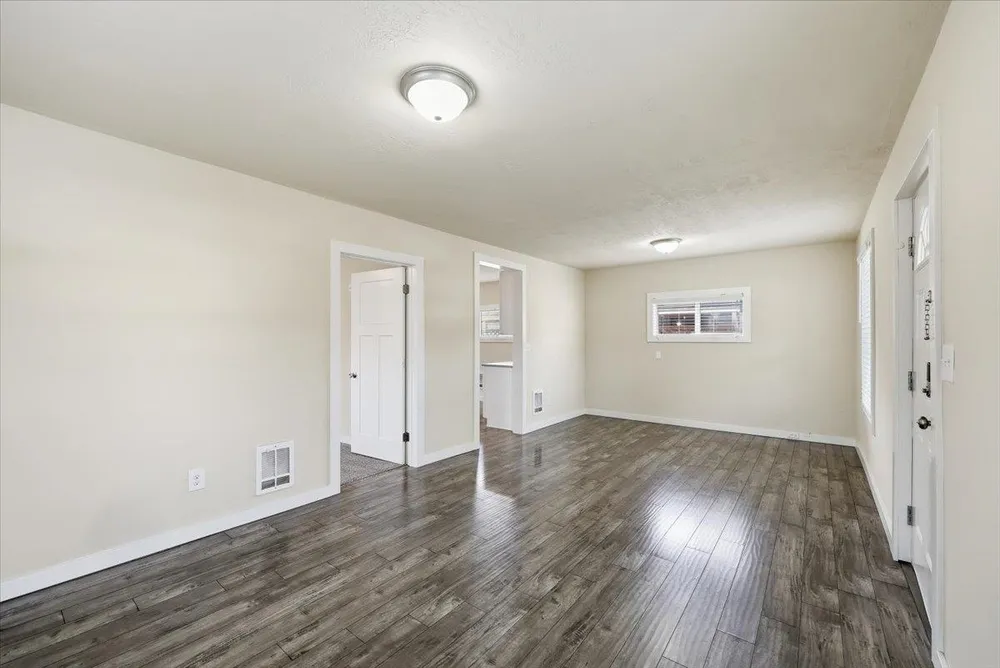 2023 W Cleveland Ave, Spokane, WA 99205