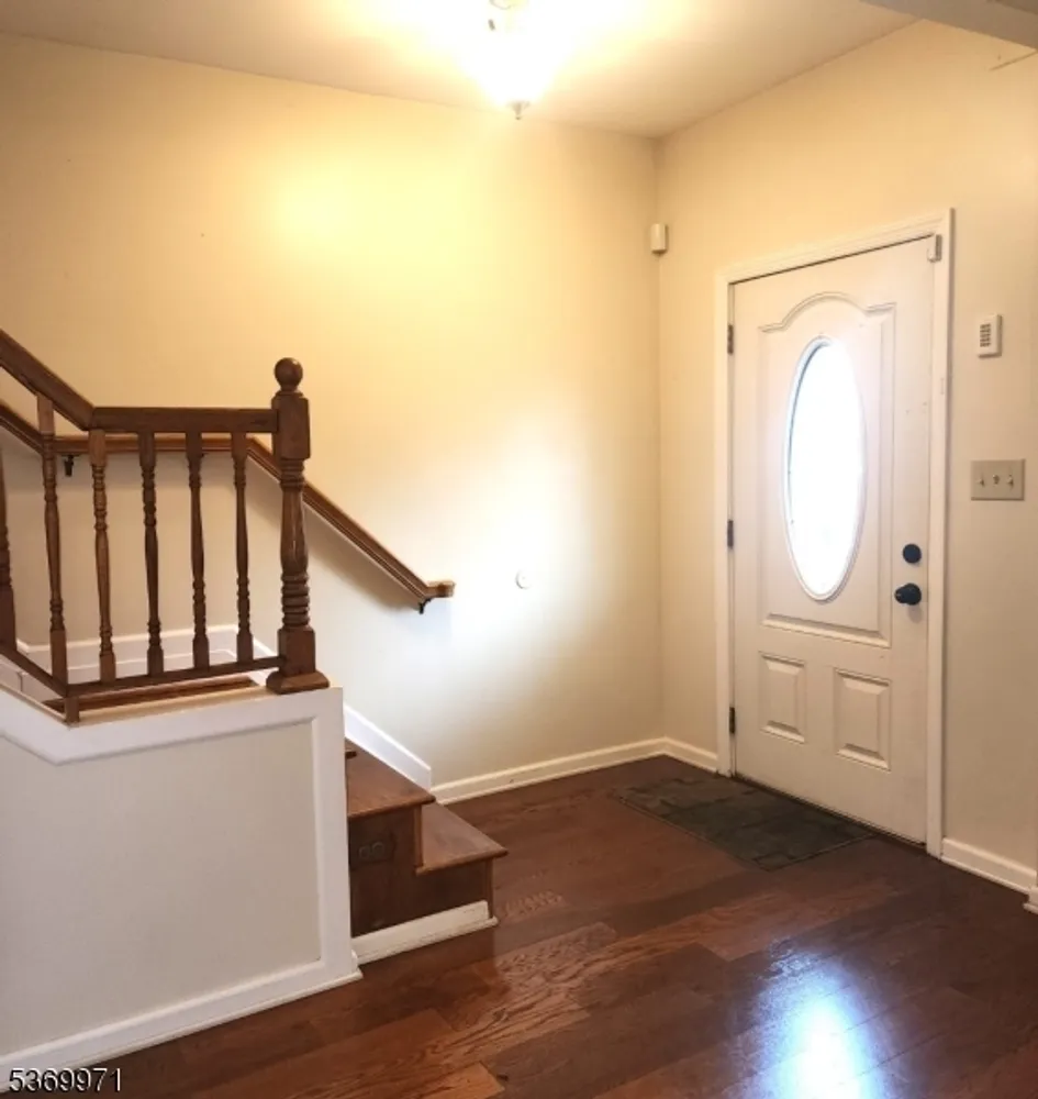 308 Hagel Ave, Linden, NJ 07036