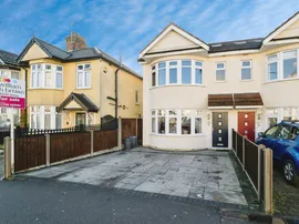 Wennington Road, Rainham photo