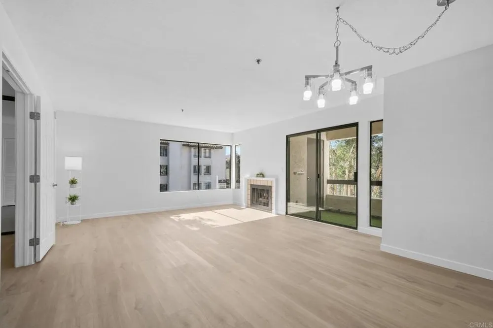 5745 Friars Rd, San Diego, CA 92110