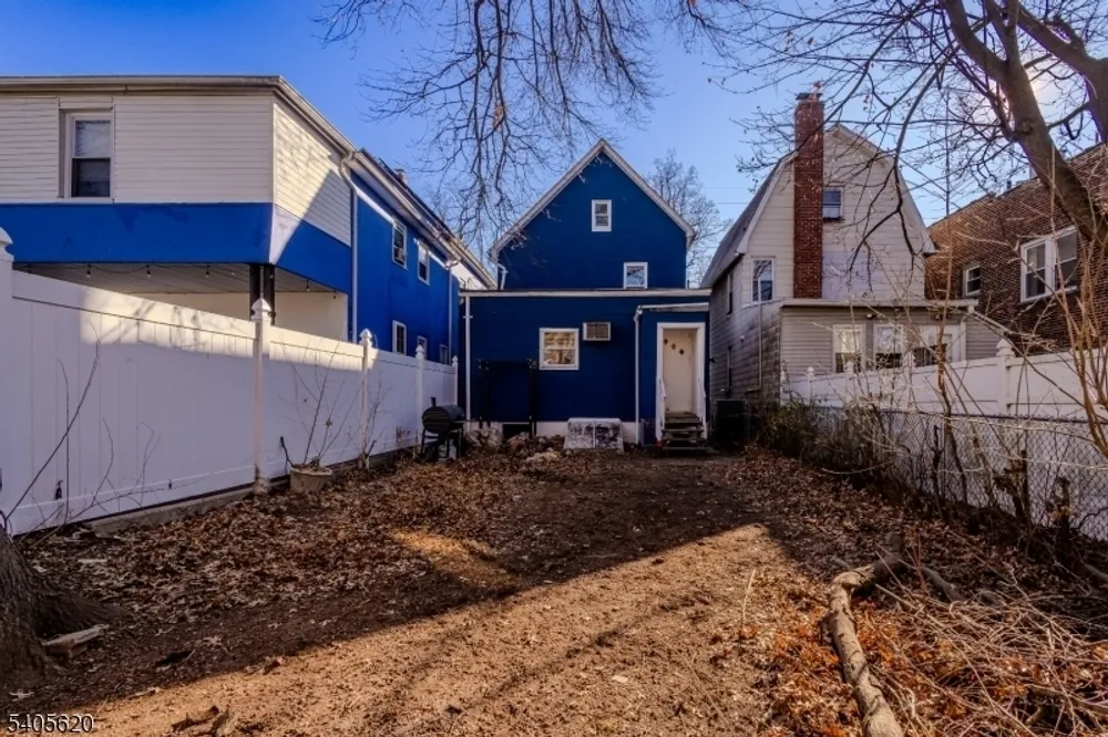 158 Glenwood Ave, Bloomfield, NJ 07003