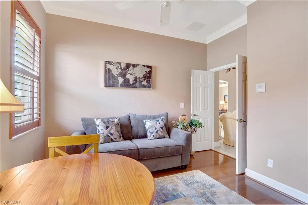 7903 FOUNDERS CIR, Naples, FL 34104