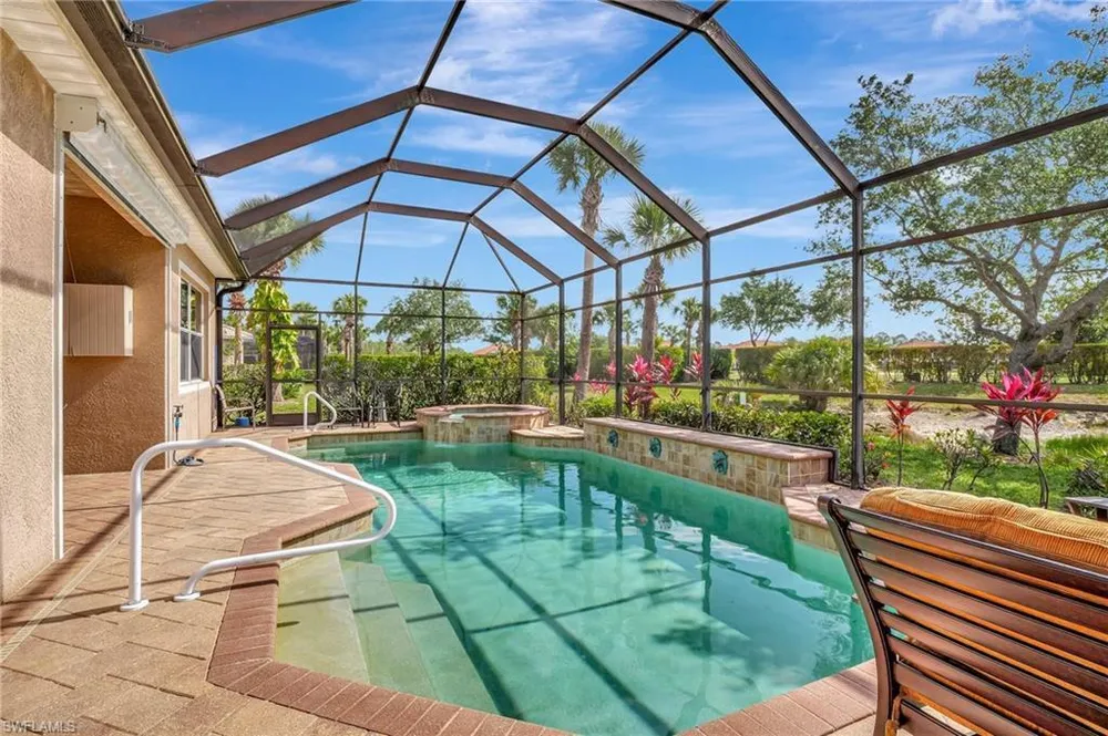 7903 FOUNDERS CIR, Naples, FL 34104