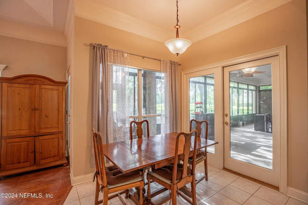 2674 Country Club Blvd, Orange Park, FL 32073