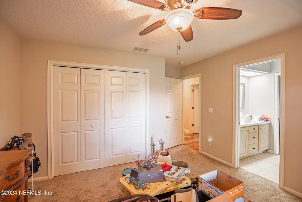 2674 Country Club Blvd, Orange Park, FL 32073