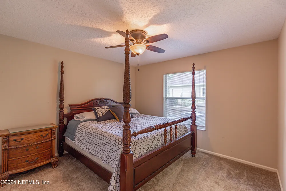2674 Country Club Blvd, Orange Park, FL 32073