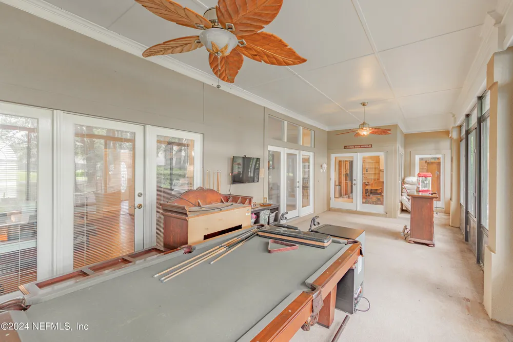 2674 Country Club Blvd, Orange Park, FL 32073