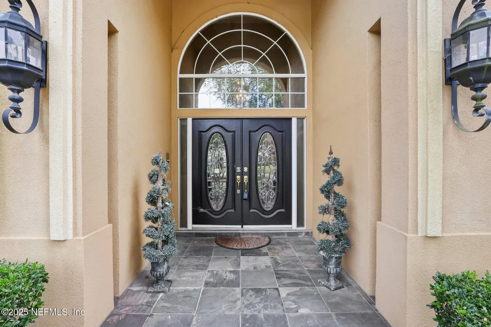 2674 Country Club Blvd, Orange Park, FL 32073
