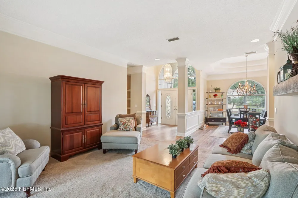 2674 Country Club Blvd, Orange Park, FL 32073
