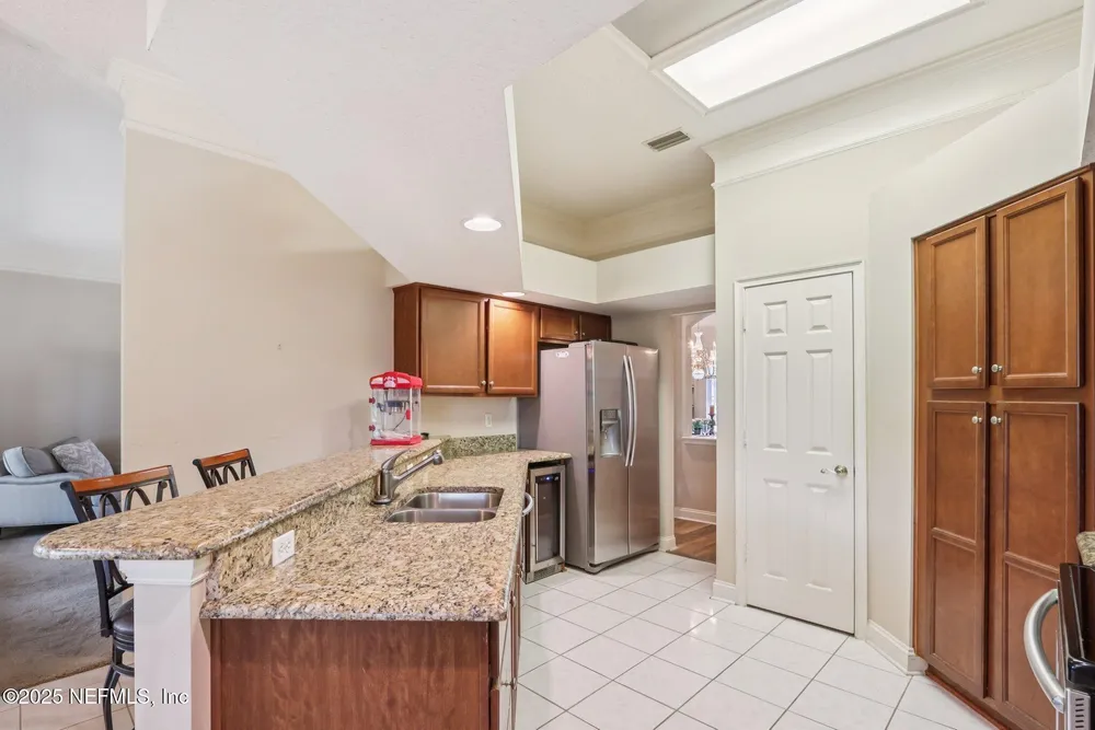 2674 Country Club Blvd, Orange Park, FL 32073