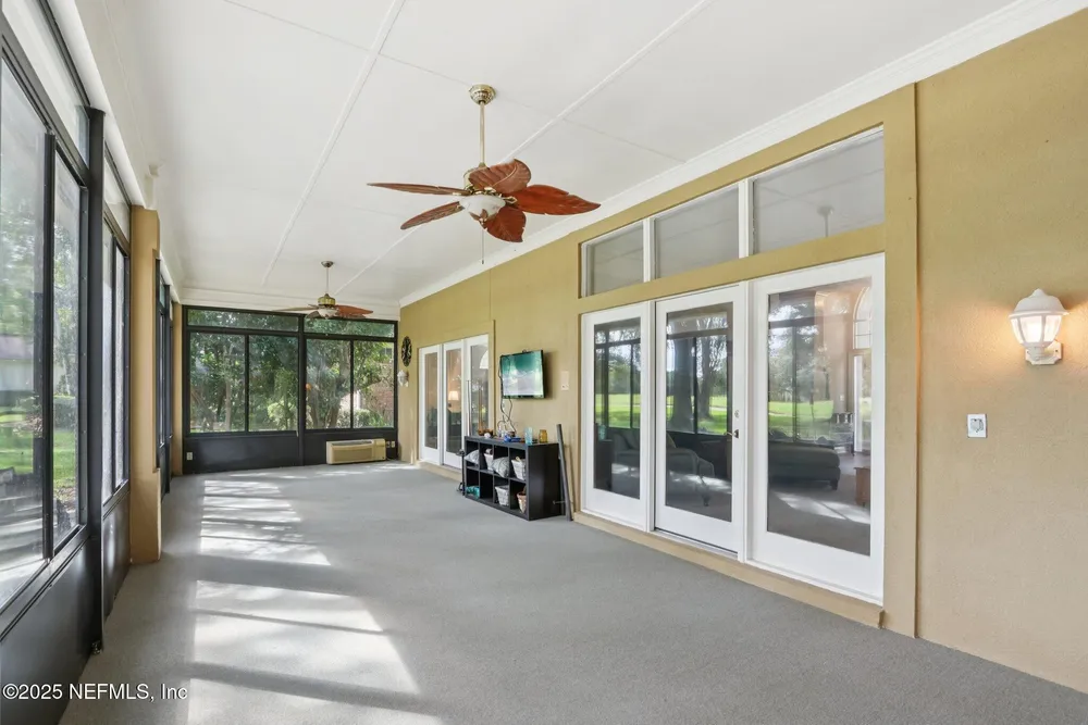 2674 Country Club Blvd, Orange Park, FL 32073