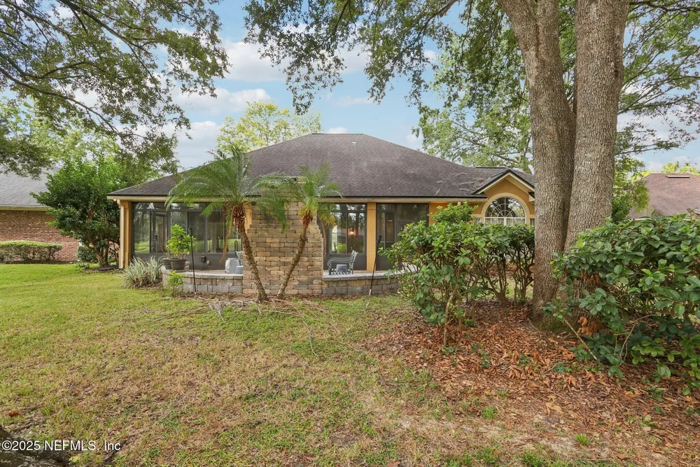 2674 Country Club Blvd, Orange Park, FL 32073