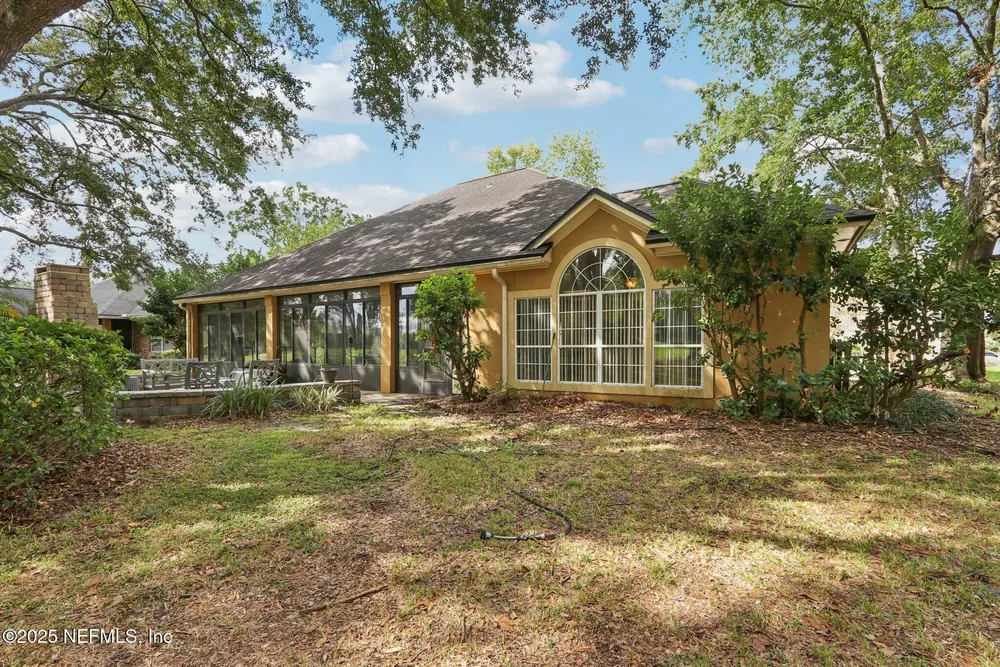 2674 Country Club Blvd, Orange Park, FL 32073