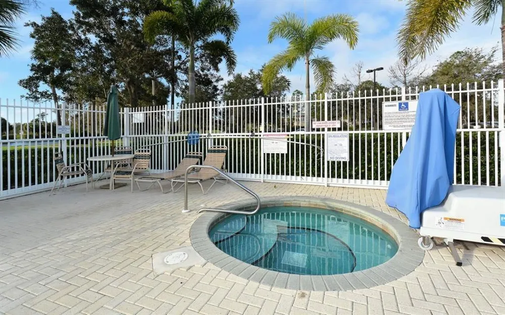 6318 Grand Oak Circle, Bradenton, FL 34203