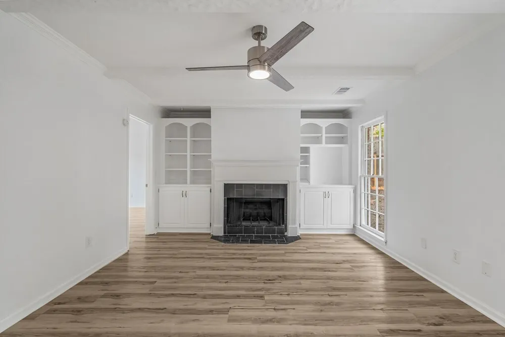 4975 Glacier Dr, Columbus, GA 31907