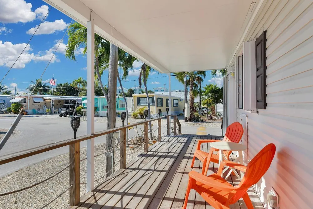 1361 Overseas Hwy, Marathon, FL 33050