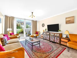 Alpine Close, Croydon photo
