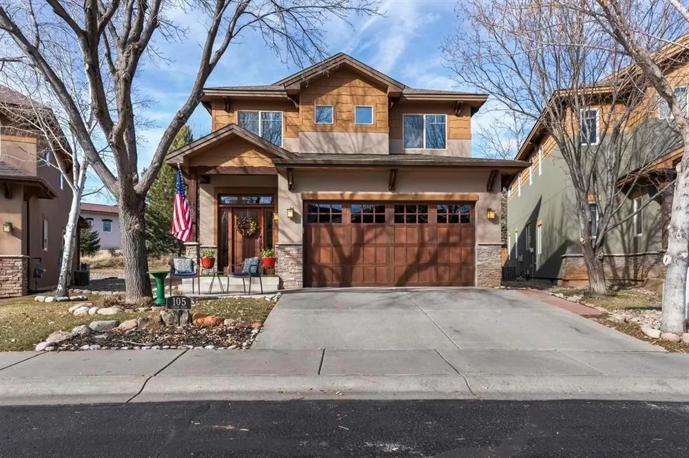 105 Tierra Vista Dr, Durango, CO 81301