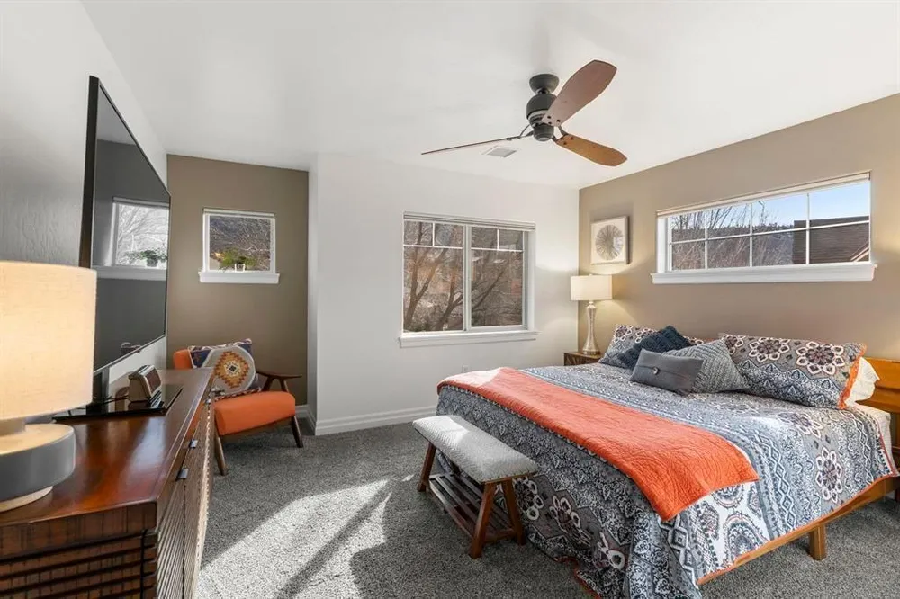 105 Tierra Vista Dr, Durango, CO 81301