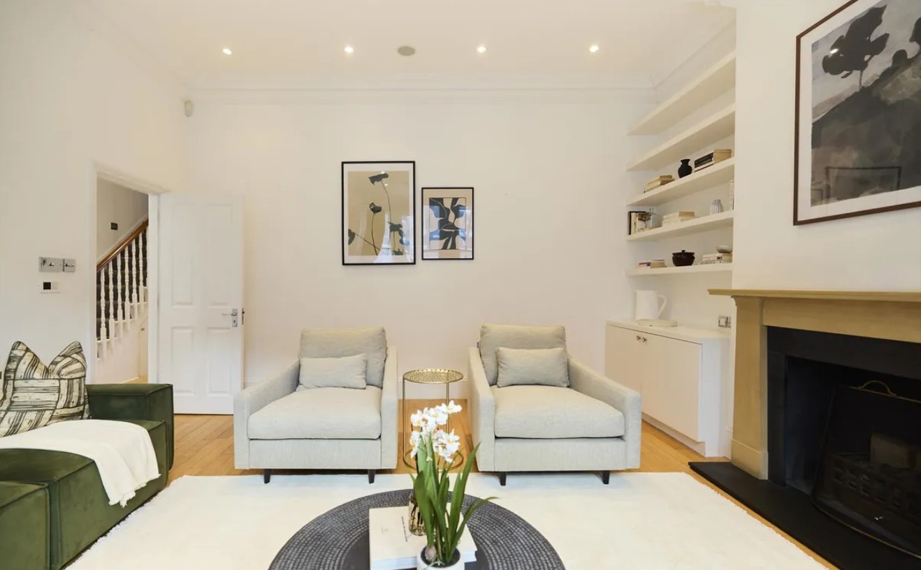 Substantial Five-Bedroom Victorian Family Home on Rudall Crescent Image 5