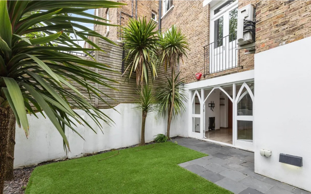 Four-Bedroom Period Home Arranged Over Five Floors in St Johns Wood Image 12