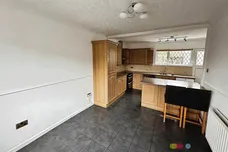 Ruskin Avenue, LINCOLN