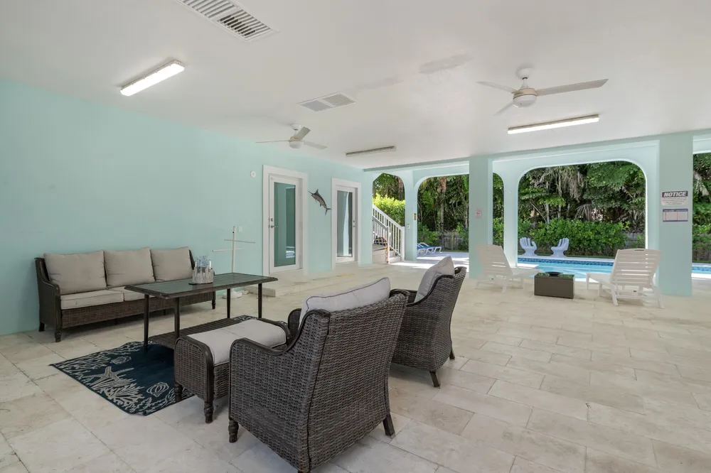 426 Calle Limon, Marathon, FL 33050