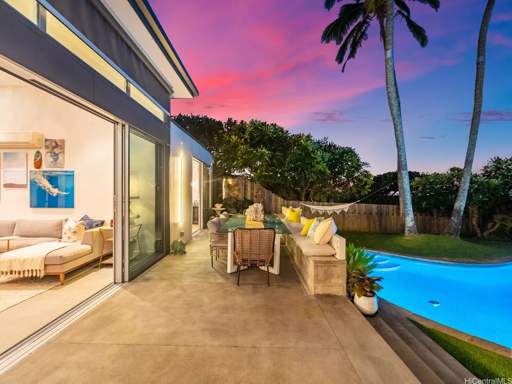 132 Poipu Dr, Honolulu, HI 96825-2131