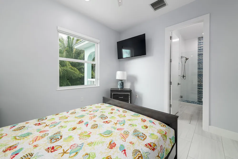 426 Calle Limon, Marathon, FL 33050