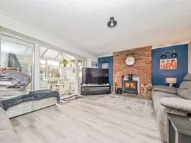 Burmanny Close, Clacton-On-Sea thumb 2