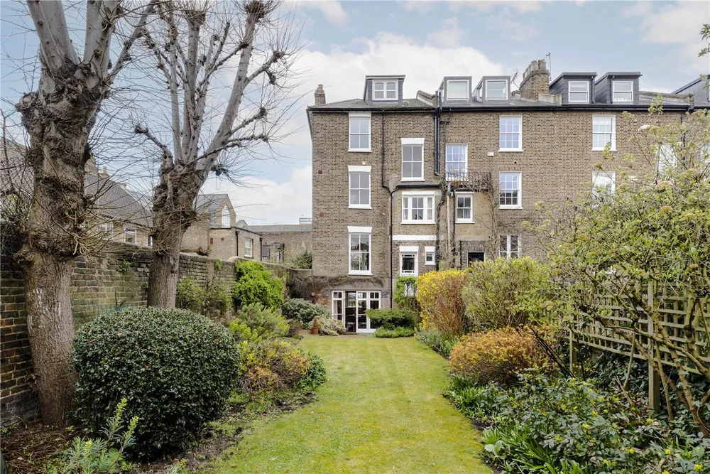 Belmont Road, London, SW4