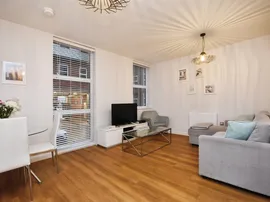 Ingrave Road, Brentwood photo
