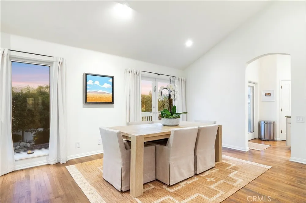 520 Kings Rd, Newport Beach, CA 92663