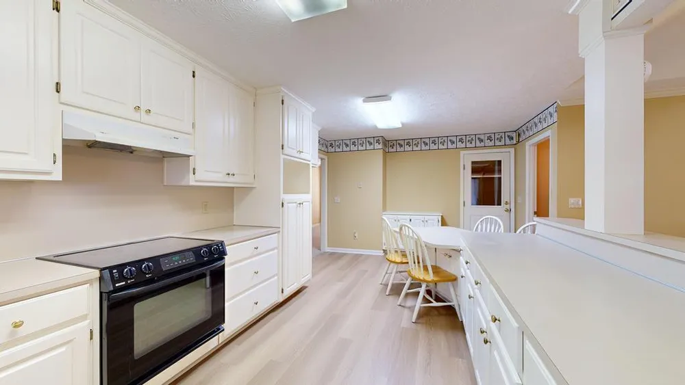 6982 Buckhorn Dr, Columbus, GA 31904