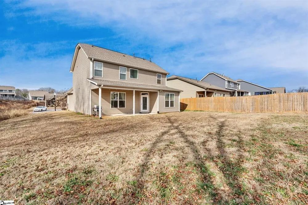 337 Barnhill Ct, Greenville, SC 29617