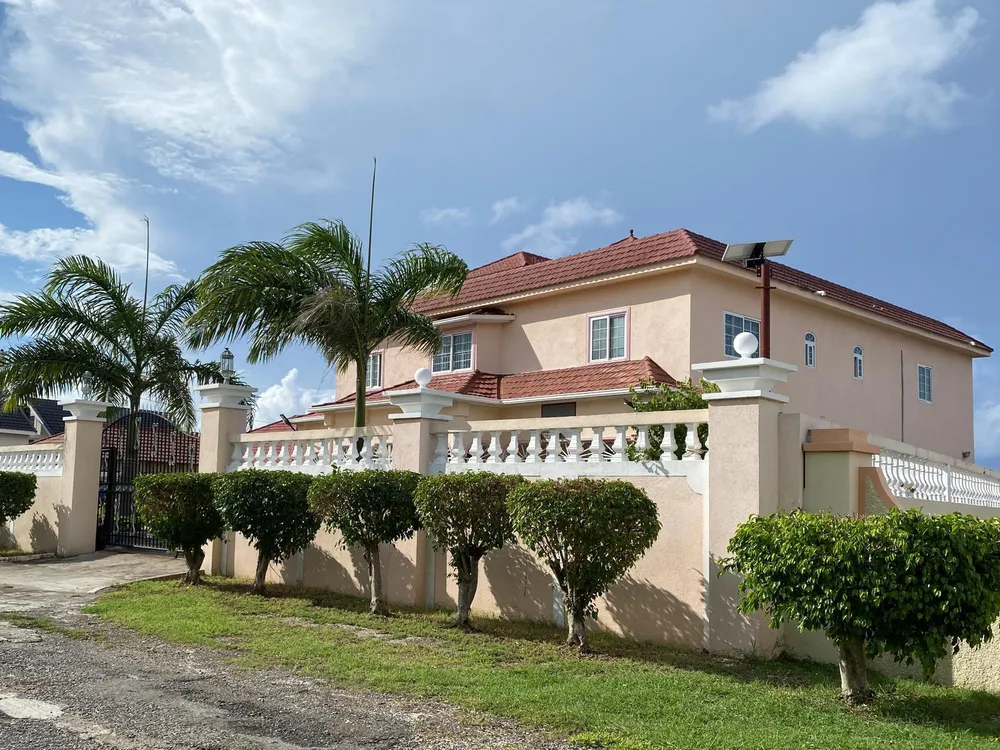 DOCTOR HERBERT SWABY AVE St. Mary