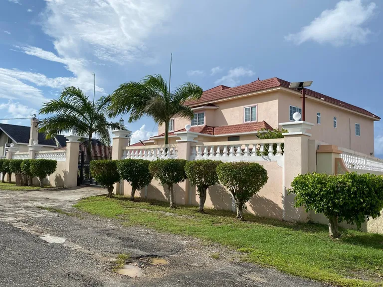 DOCTOR HERBERT SWABY AVE St. Mary