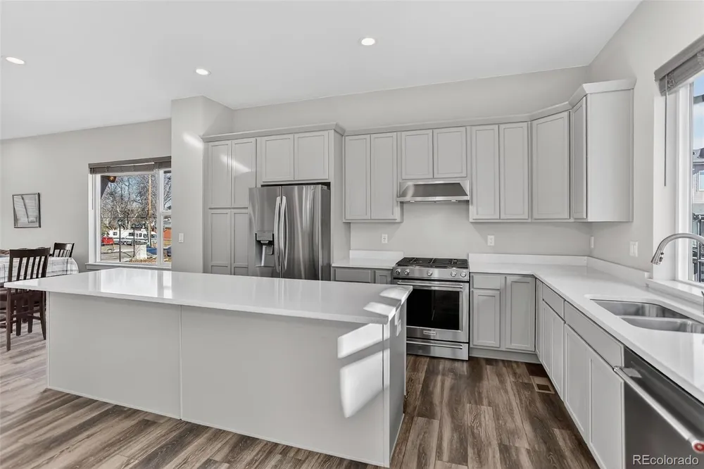 5181 Vivian St, Wheat Ridge, CO 80033