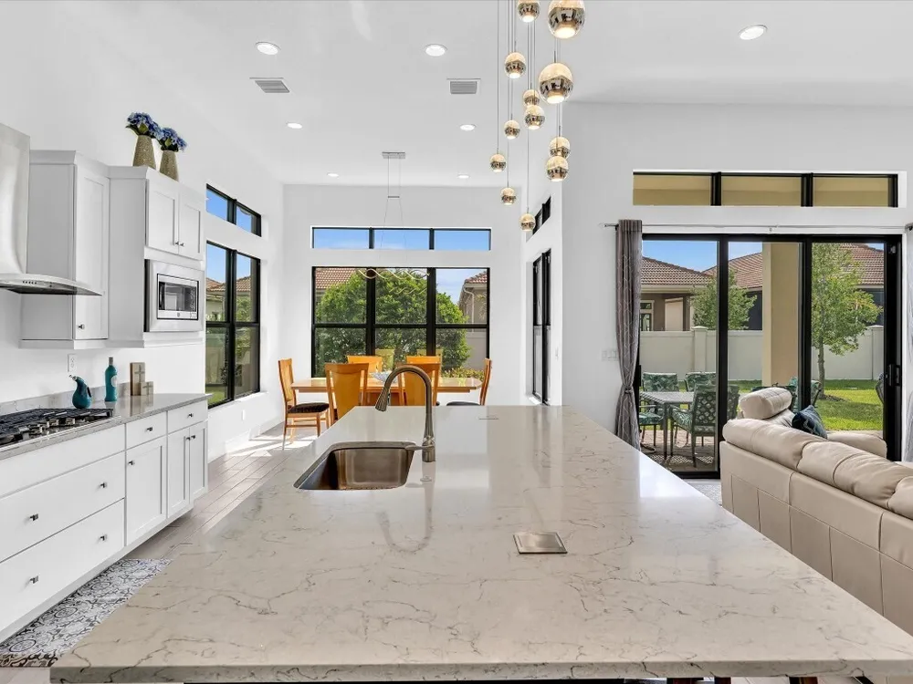 8928 Bastille Circle E, Parkland, FL 33076