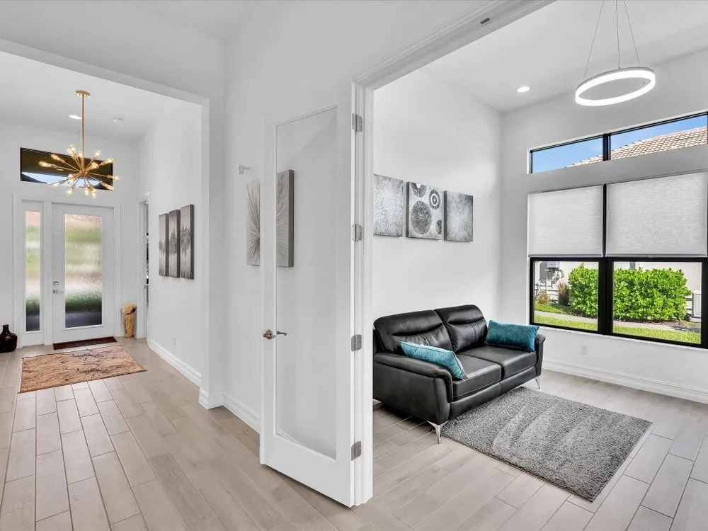 8928 Bastille Circle E, Parkland, FL 33076