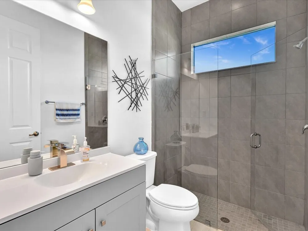 8928 Bastille Circle E, Parkland, FL 33076