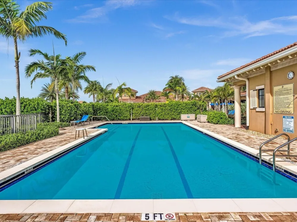 8928 Bastille Circle E, Parkland, FL 33076