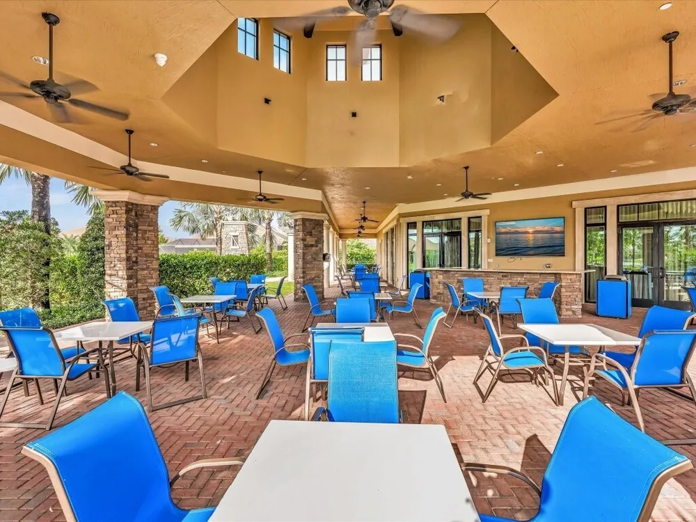 8928 Bastille Circle E, Parkland, FL 33076