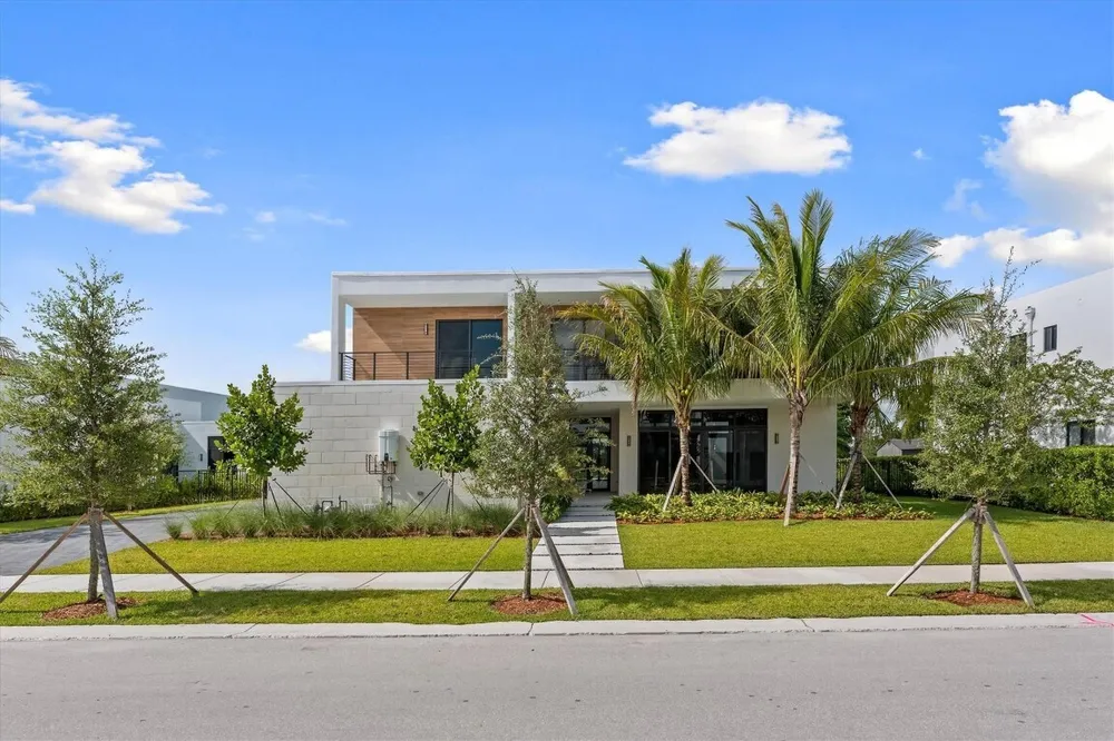 16722 Botaniko Dr S, Weston, FL 33326