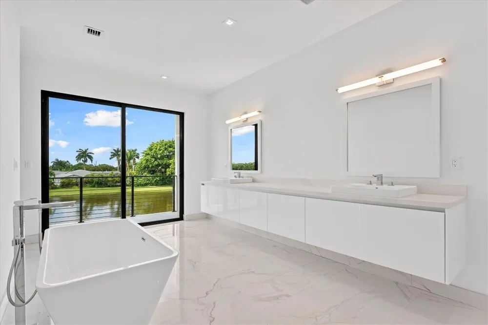 16722 Botaniko Dr S, Weston, FL 33326
