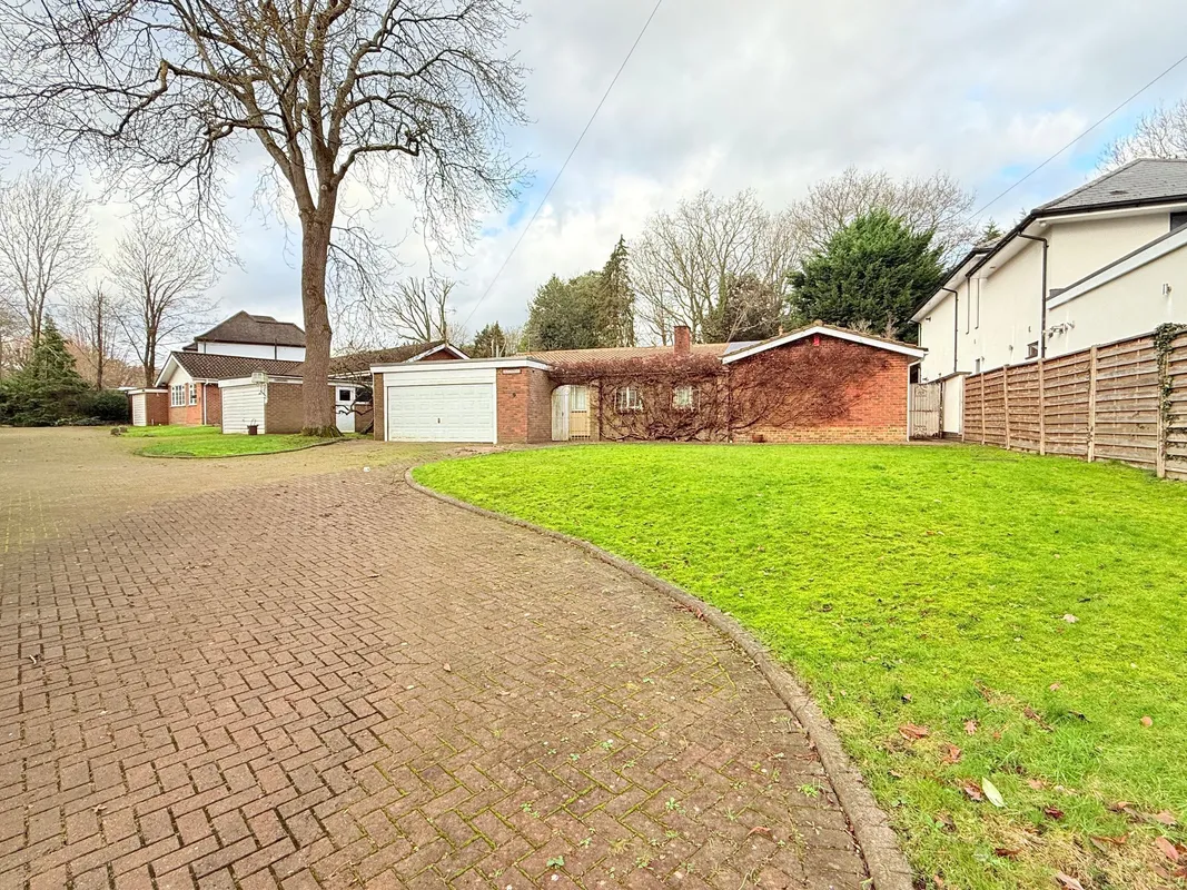 Barnet Road, Barnet, EN5