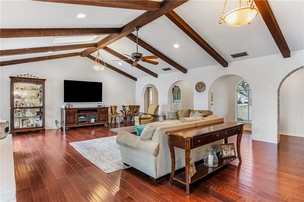 3350 Mavis Dr, Corpus Christi, TX 78411