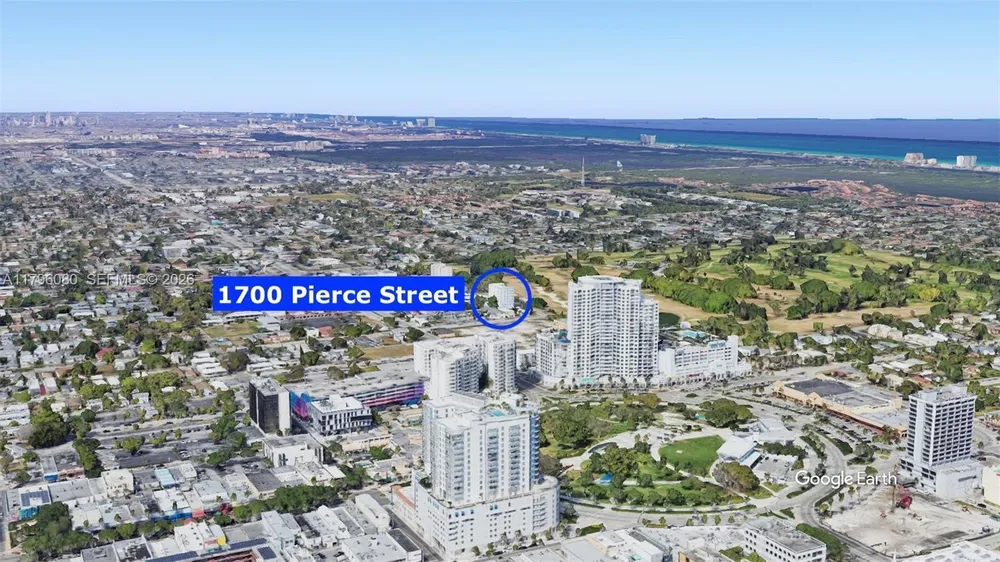1700 Pierce St, Hollywood, FL 33020
