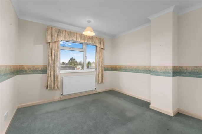 Property carousel image 8